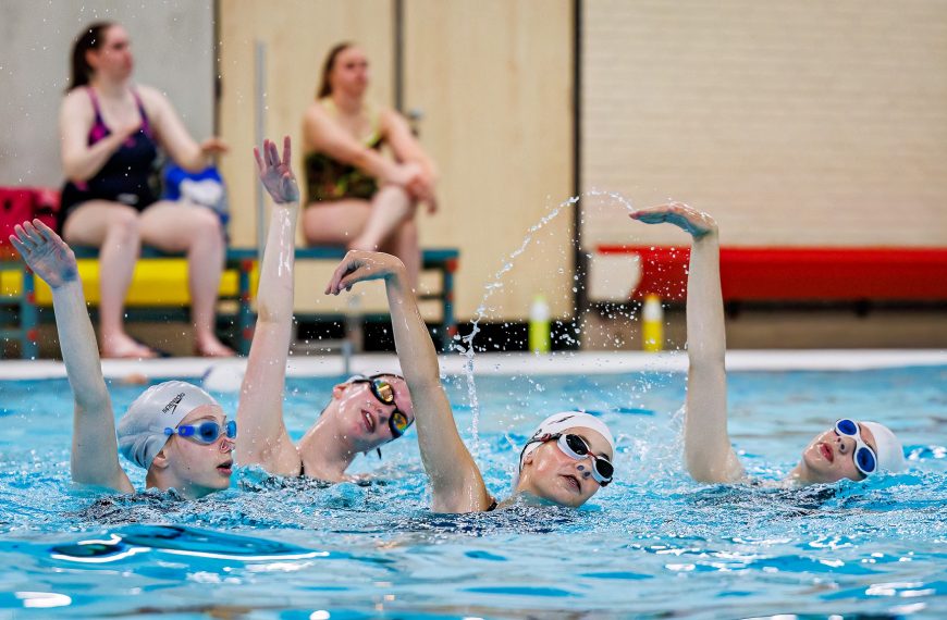 GZC Donk bij NJK synchroonzwemmen in Zwolle